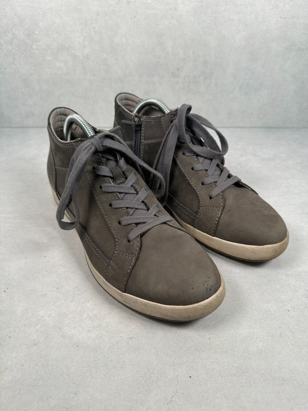 Dansko Shoes Womens 42 Gray Onyx Milled Nubuck Leather Sneakers Ankle Booties